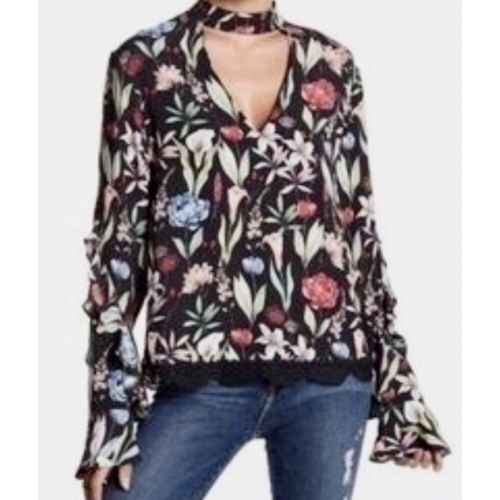 Willow & Clay Black Floral Flutter Sleeve Top Women Sz M Whimsy Goth Cottage New
